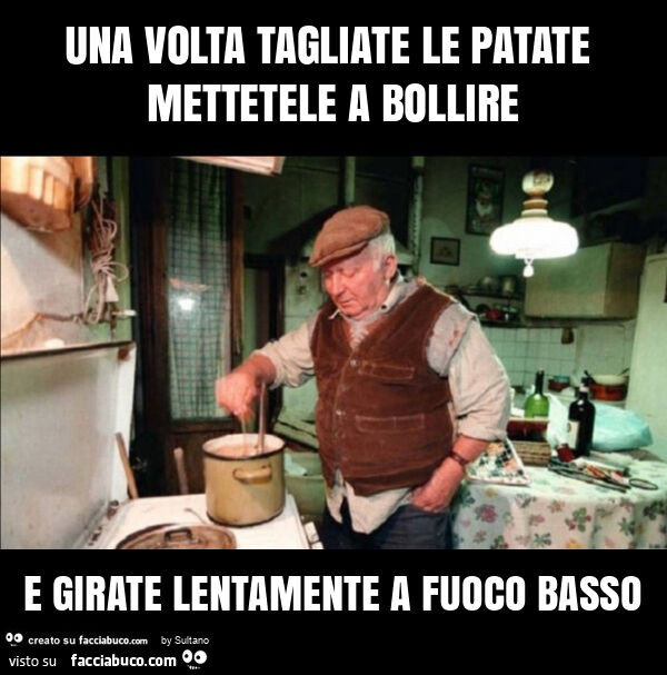 Una volta tagliate le patate mettetele a bollire e girate lentamente a fuoco basso