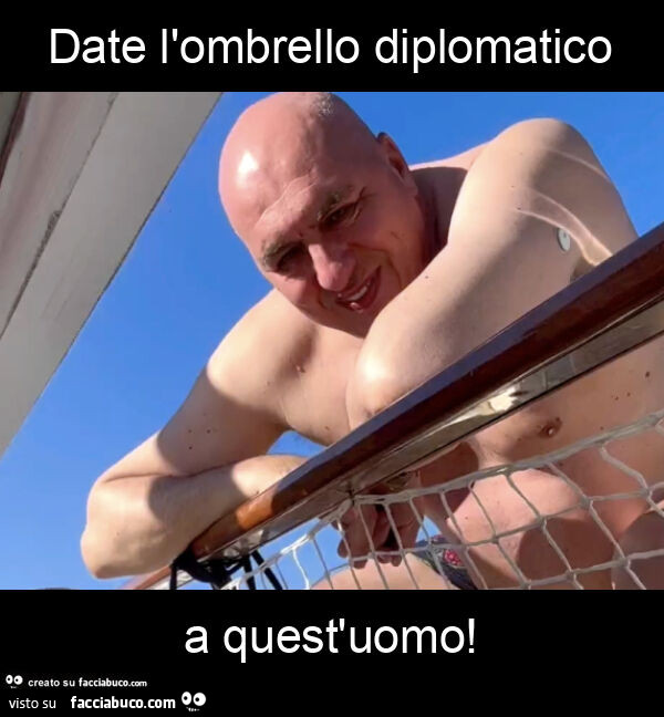 Date l'ombrello diplomatico a quest'uomo. Crosetto sotto il sole di Dubai