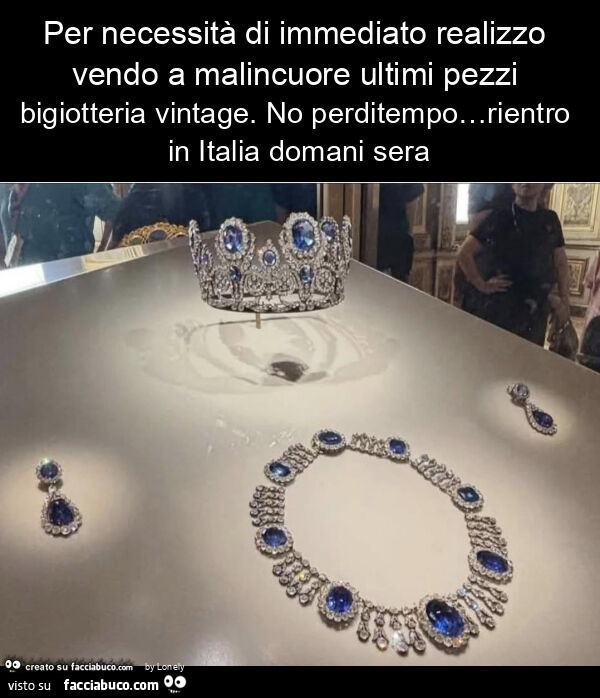 Per necessità di immediato realizzo vendo a malincuore ultimi pezzi bigiotteria vintage. No perditempo… rientro in italia domani sera