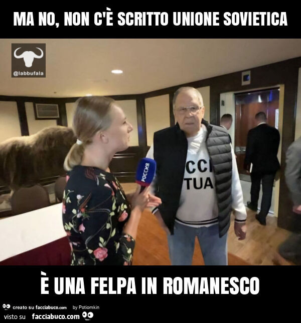 Ma no, non c'è scritto unione sovietica è una felpa in romanesco