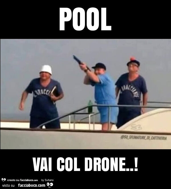 Pool vai col drone