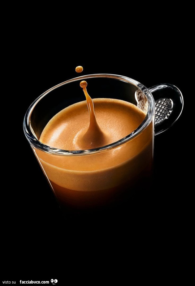 Goccia caffè cremoso