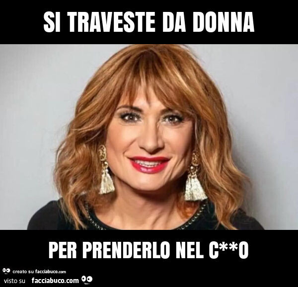 Si traveste da donna per prenderlo nel c**o