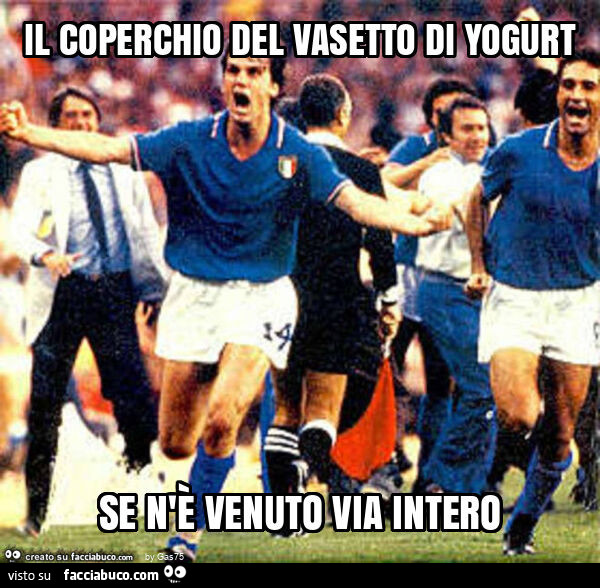 Il coperchio del vasetto di yogurt se n'è venuto via intero