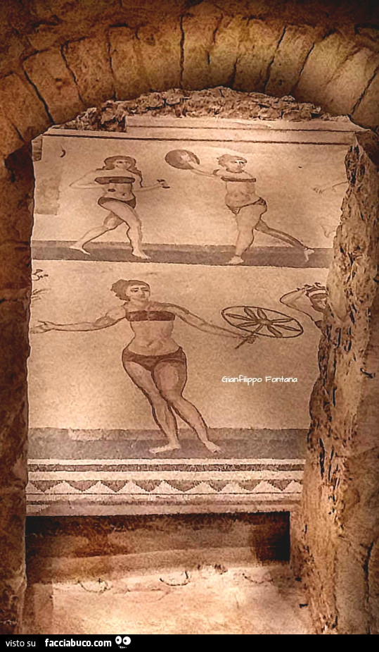 Bikini costume da bagno
