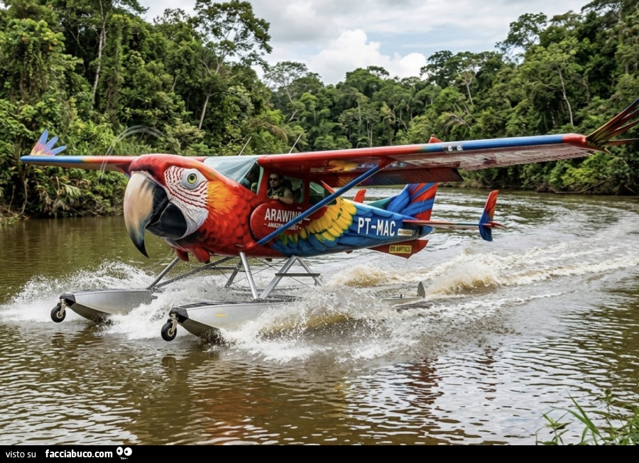 Torre di controllo, eseguono un&hellip; ammaraggio