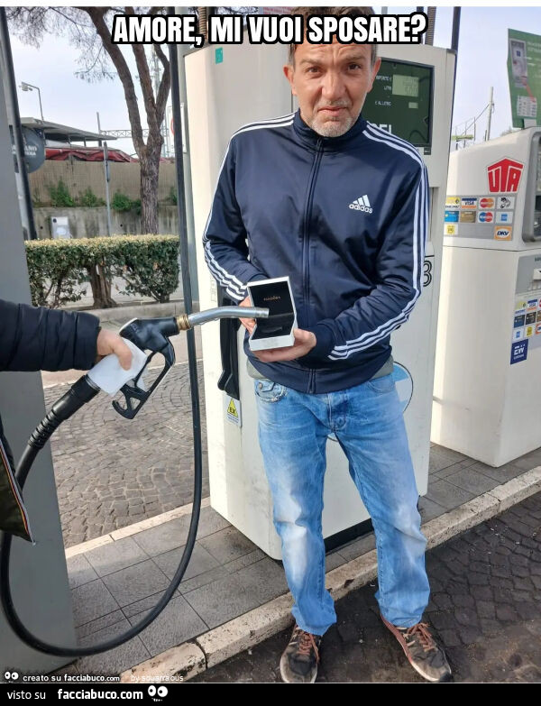 Amore, mi vuoi sposare?