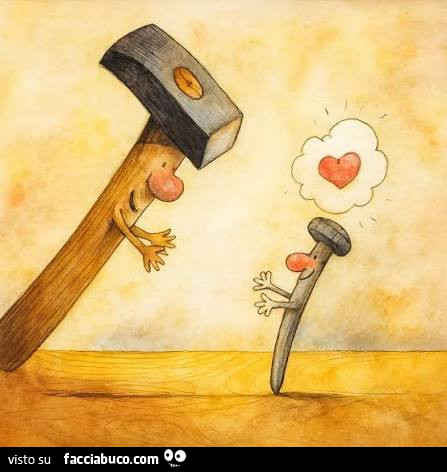 Martello che ficca il chiodo al legno