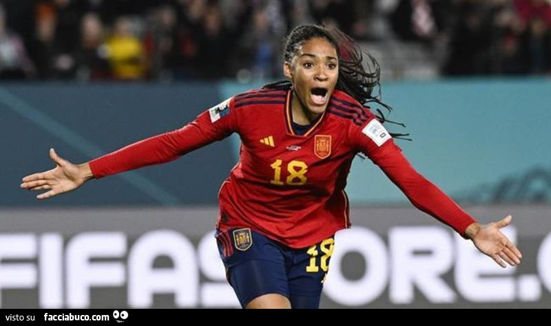 Salma Paralluelo: sposami