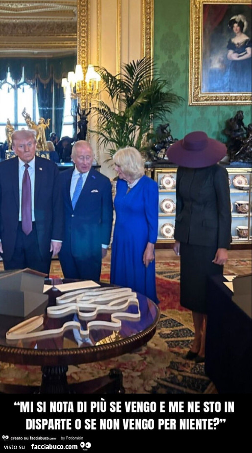 “mi si nota di più se vengo e me ne sto in disparte o se non vengo per niente? ”